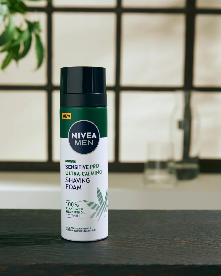 NIVEA MEN Sensitive Pro Schiuma da barba lenitiva 200 ml
