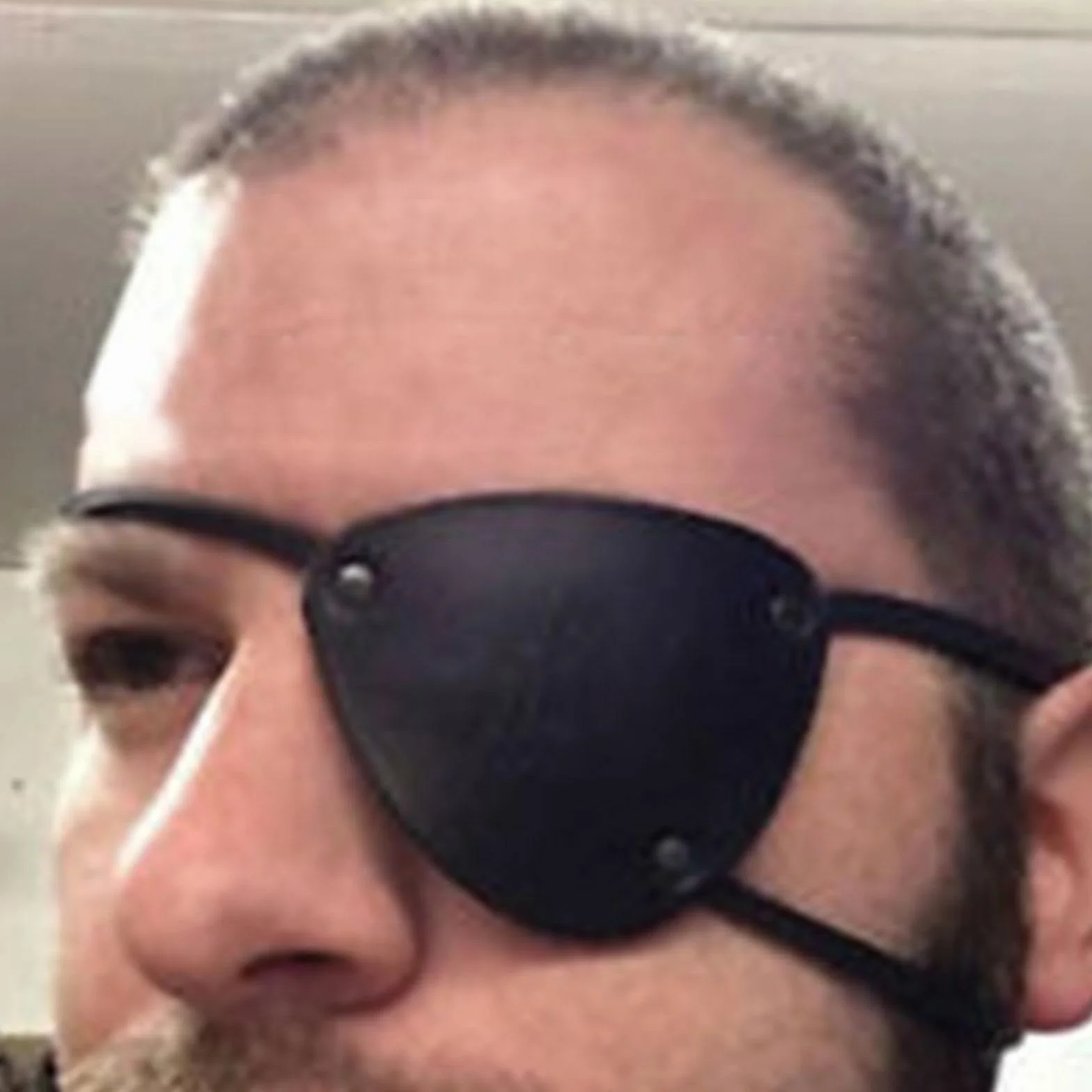 Benda per occhi da pirata regolabile 13x10 cm per cosplay adulti