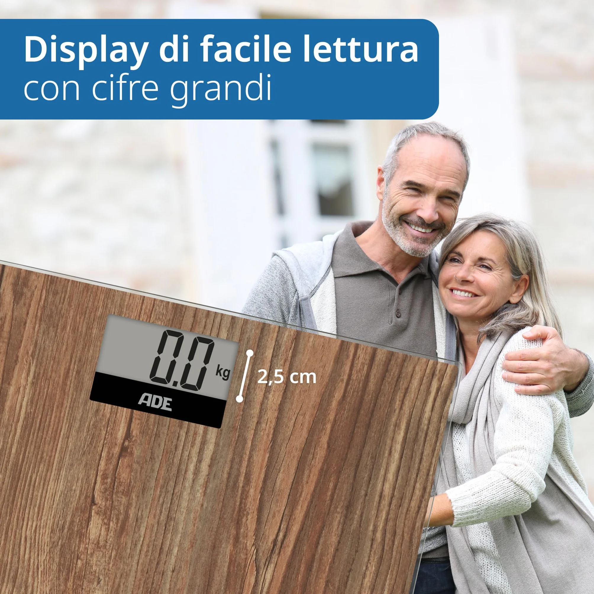 ADE Bilancia pesapersone digitale in accogliente look legno | ampio display | superficie di pesatura antiscivolo in vetro di sicurezza | risultati di pesatura accurati | fino a 180 kg