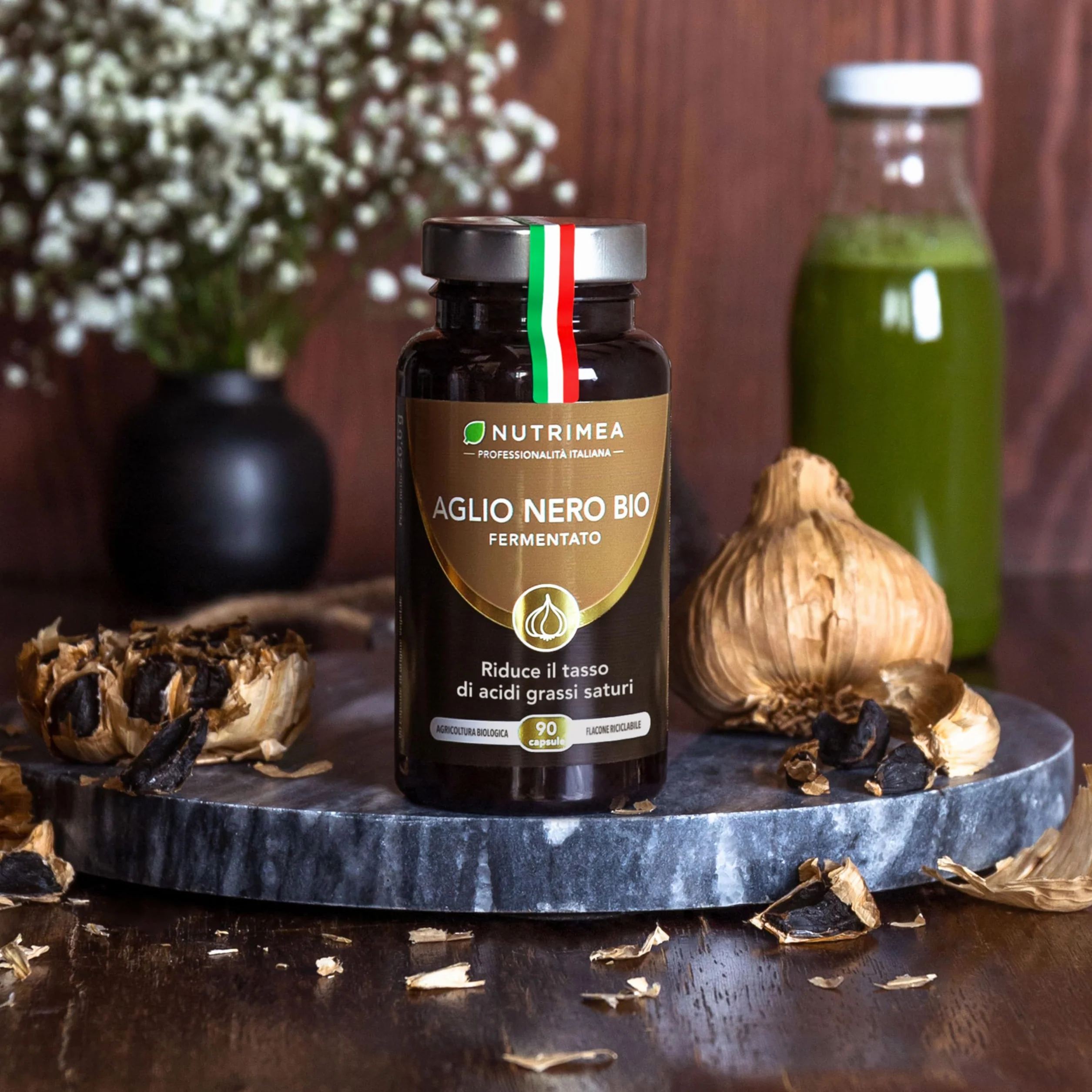 Aglio Nero Fermentato Biologico | Integratore Alimentare | 250 mg | Supporta la Circolazione | Antiossidante Naturale | 90 Capsule | Nutrimea