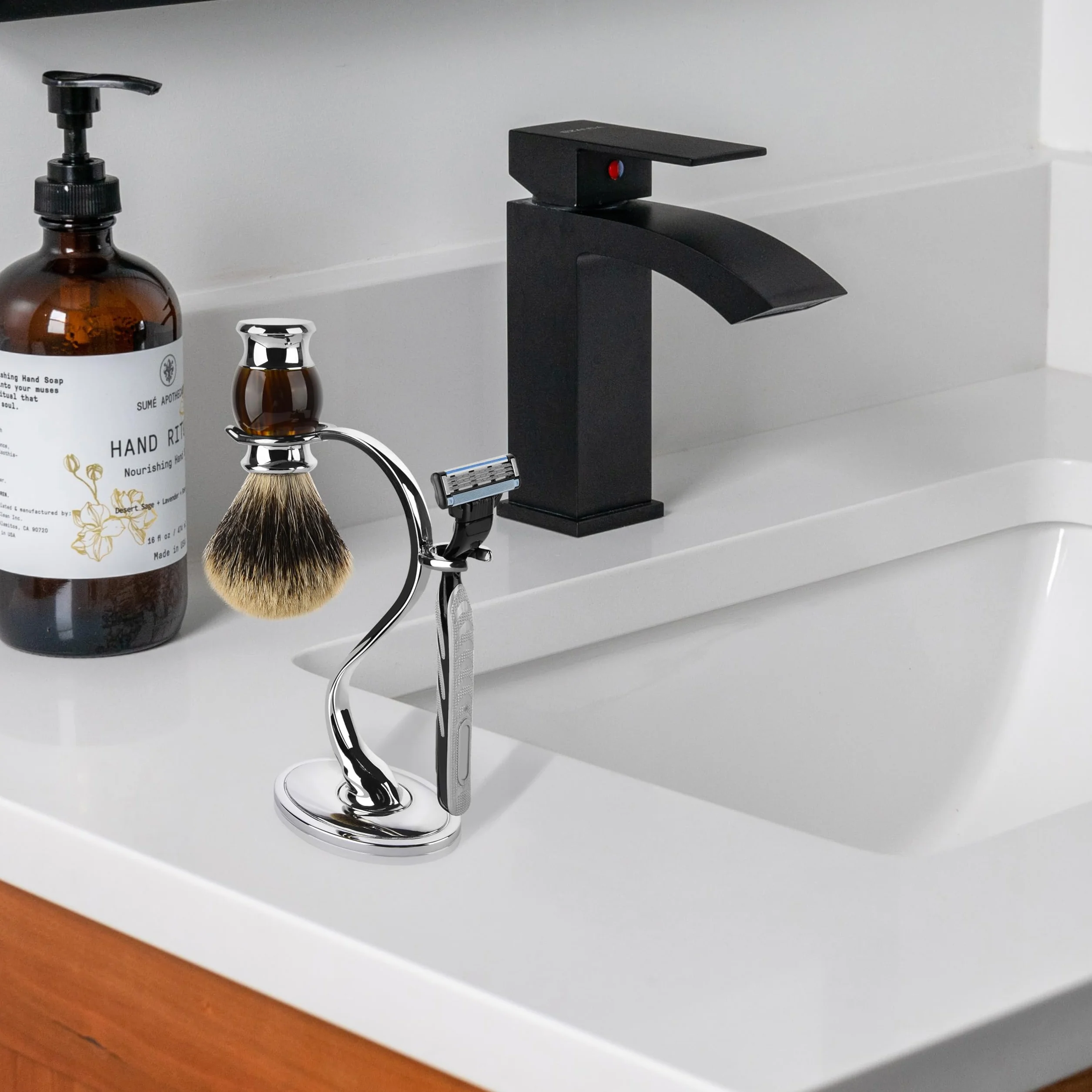 Linkidea Supporto per Rasoio, Porta Pennello da Barba in Lega di Zinco con Base Antiscivolo, Kit Rasoio di Sicurezza per Doccia e Bagno, Compatibile con Vikings Blade the Chieftain (Cromato)