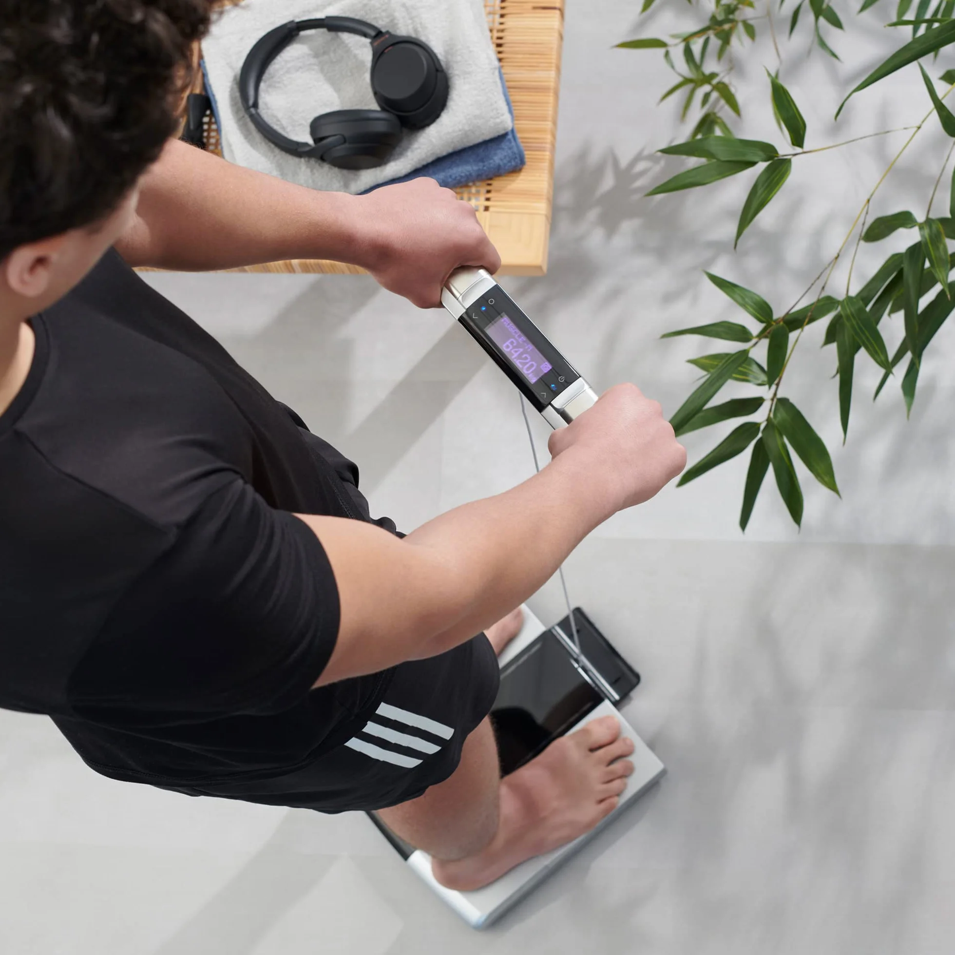 Tanita RD-545 HR Bilancia per analisi corporea a doppia reattanza intelligente Bluetooth