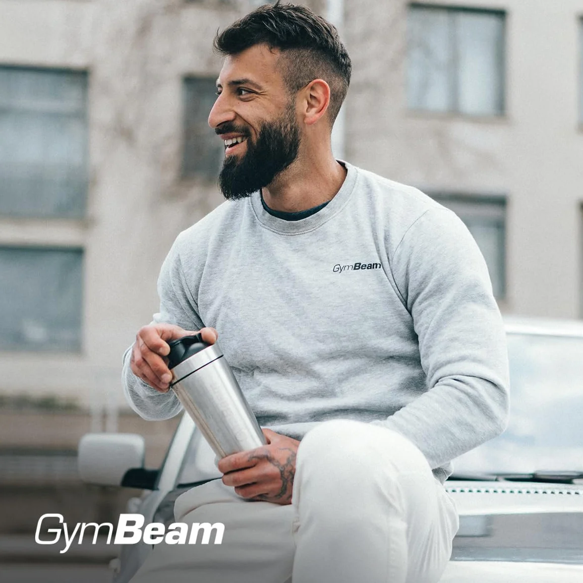GymBeam Shaker Steel, Agitatore in Metallo, Shaker per Bevande Proteiche in Acciaio Inox, Leggero e Resistente da 750 ml, Non Trattiene Odori Sgradevoli, Ideale per Miscelare Integratori Alimentari