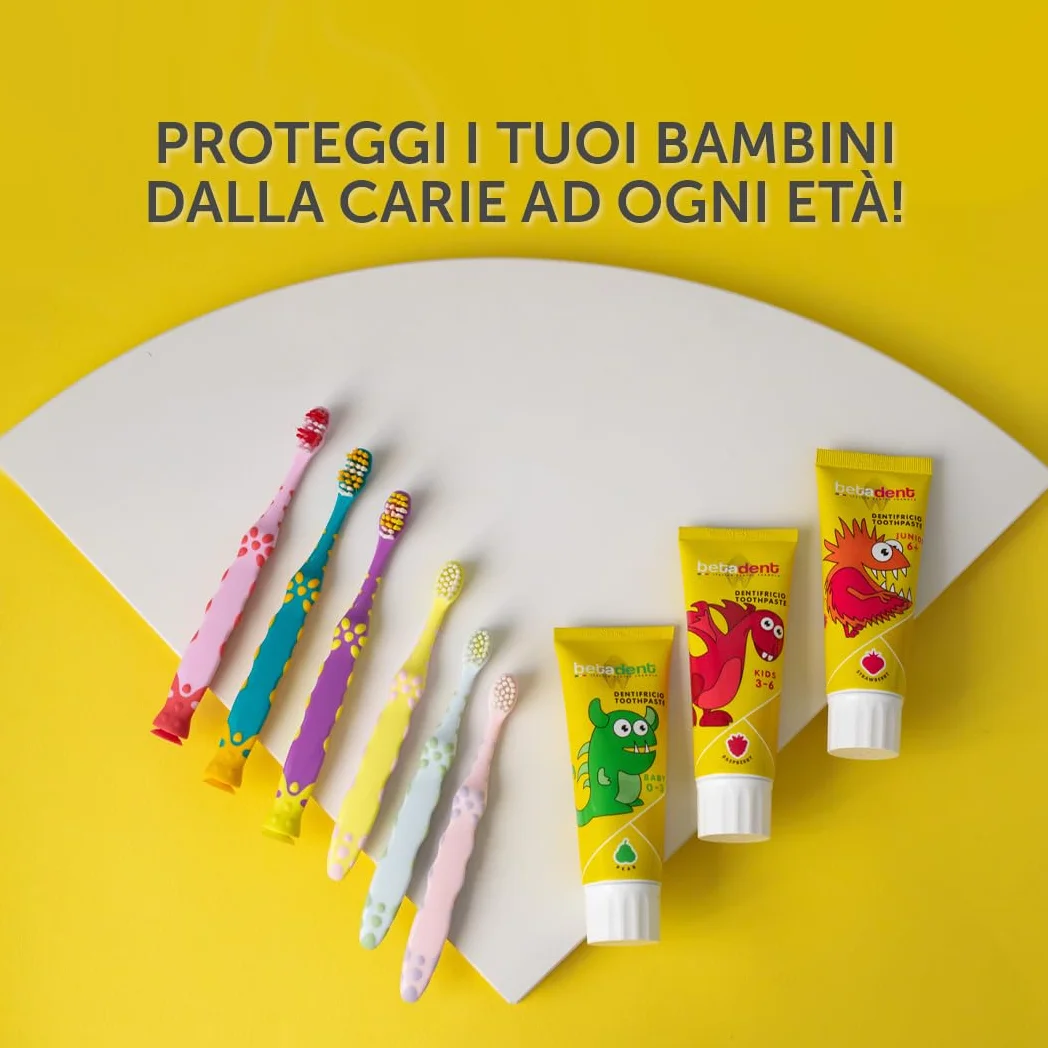 Betadent DENTIFRICIO BABY PER BAMBINI DA 0 A 3 ANNI. Senza Fluoro. Gusto Pera. Azione Antiplacca, facilita la dentizione. Formulazione naturale - 75 ml