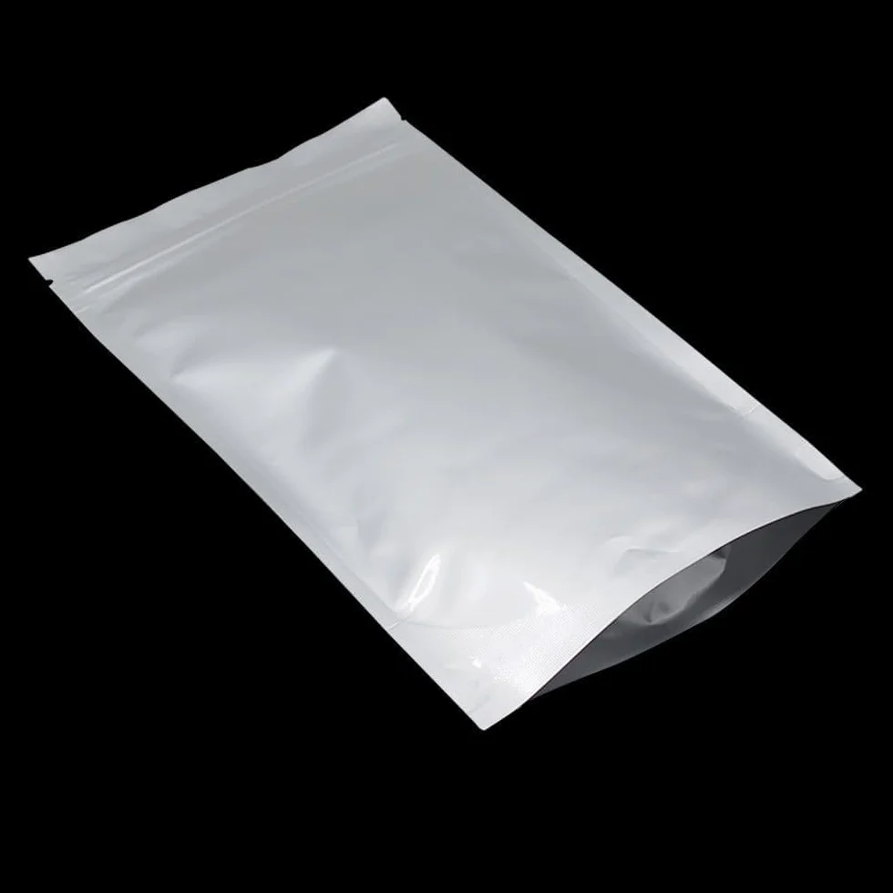 50 pezzi argento puro alluminio Stand Up Mylar Bags sacchetti per alimenti con chiusura lampo sigillatura a caldo sacchetti per imballaggi a prova di odori 9x13cm (3,5 x 5,1 pollici)