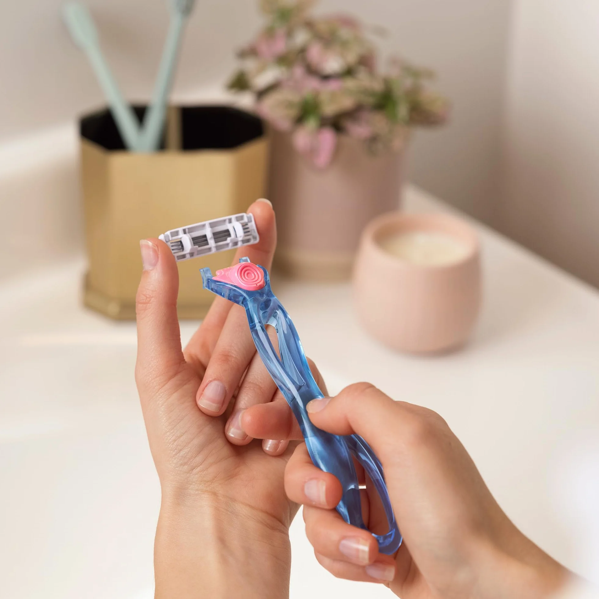 BIC Lame per rasoio da donna Click 3 Soleil Sensitive, confezione da 8 ricariche per rasoio bagnato curativo con 3 lame