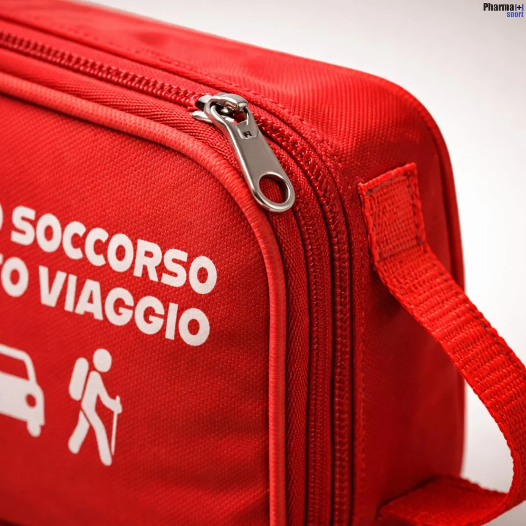 Kit Primo Soccorso PHARMAPIÙ SPORT Borsa Emergenza Completa con Garze Cerotti Disinfettante Guanti Made in Italy