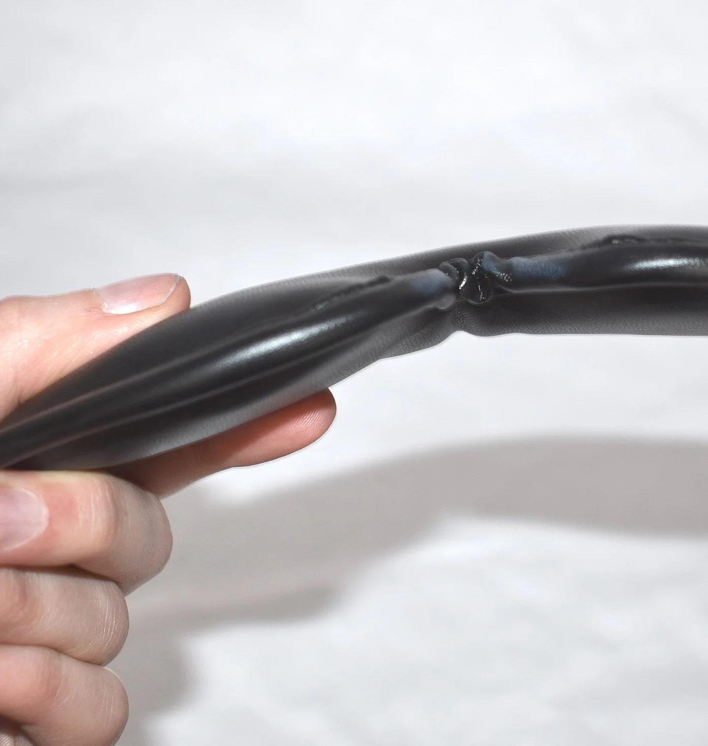 Maschera BDSM in ecopelle regolabile