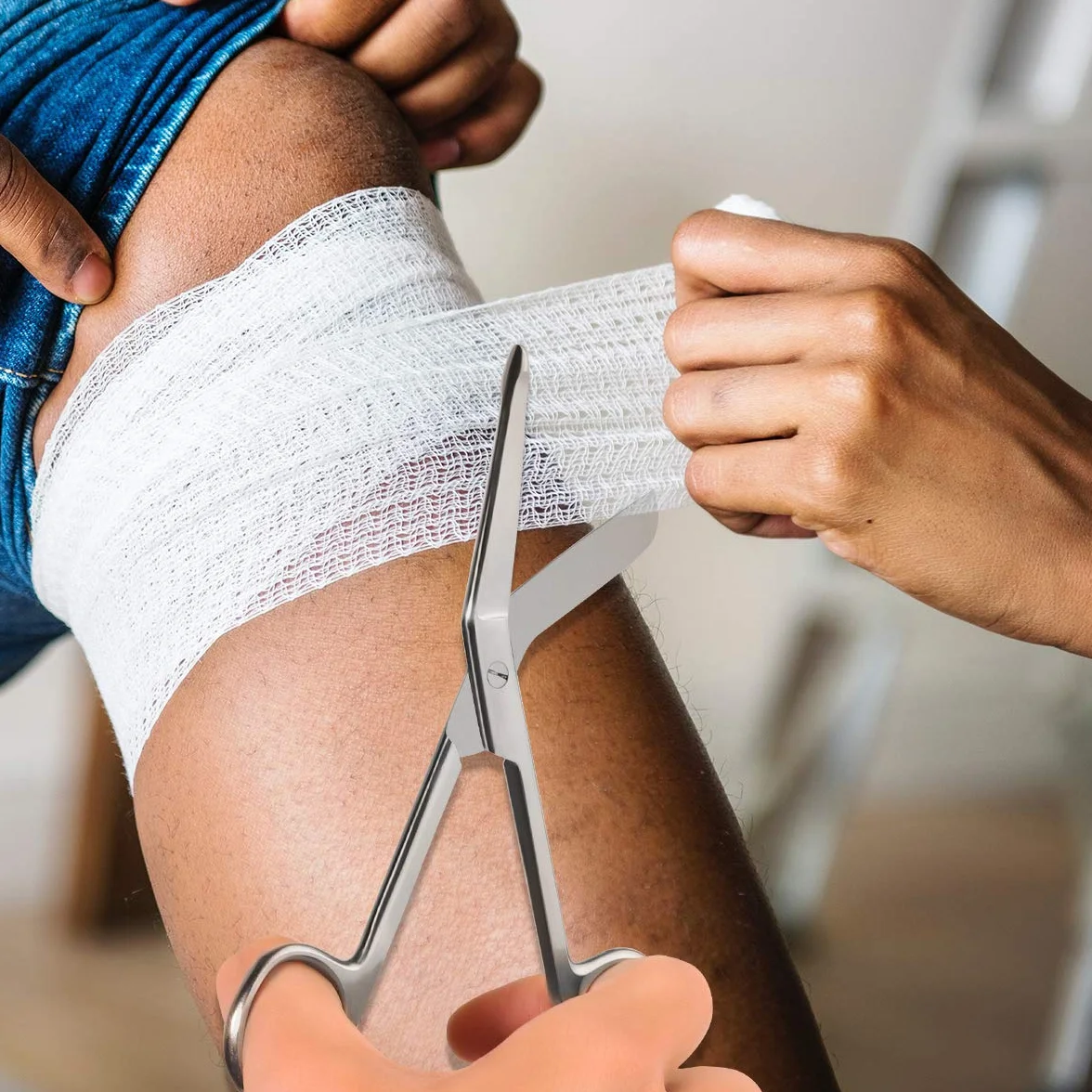 Forbici chirurgiche in acciaio inossidabile 14 cm per uso medico