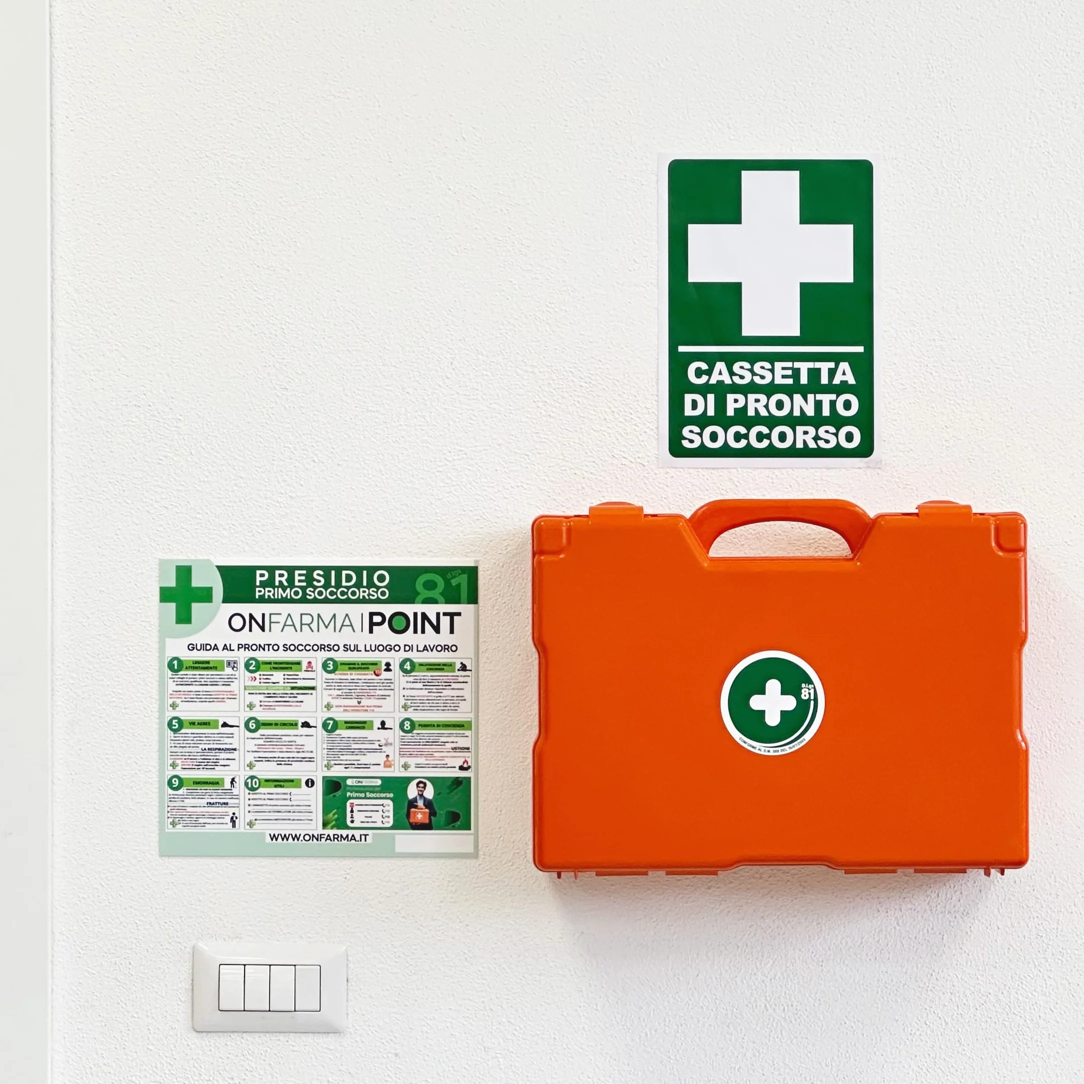 ONFARMA FARMA4 cassetta medica primo soccorso completa di misuratore di pressione e cartello conforme DM 388 allegato 1
