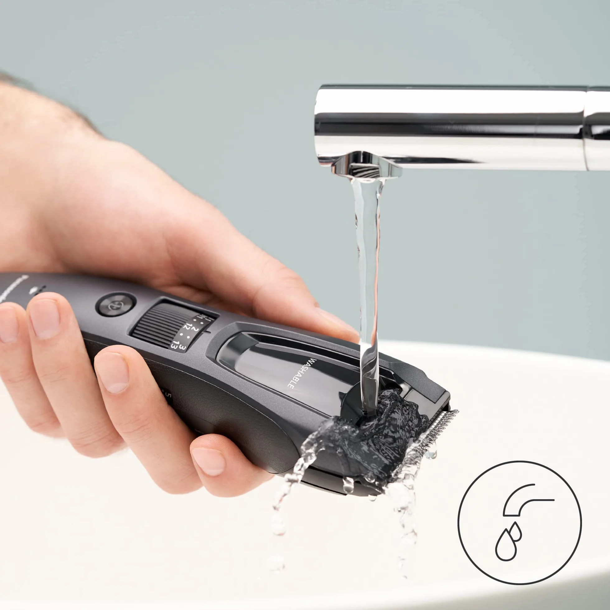 Panasonic ER-GB62-H503 Regolabarba Tagliacapelli Uomo Cordless Impermeabile 39 Impostazioni Lunghezza 3 Accessori Grigio Opaco
