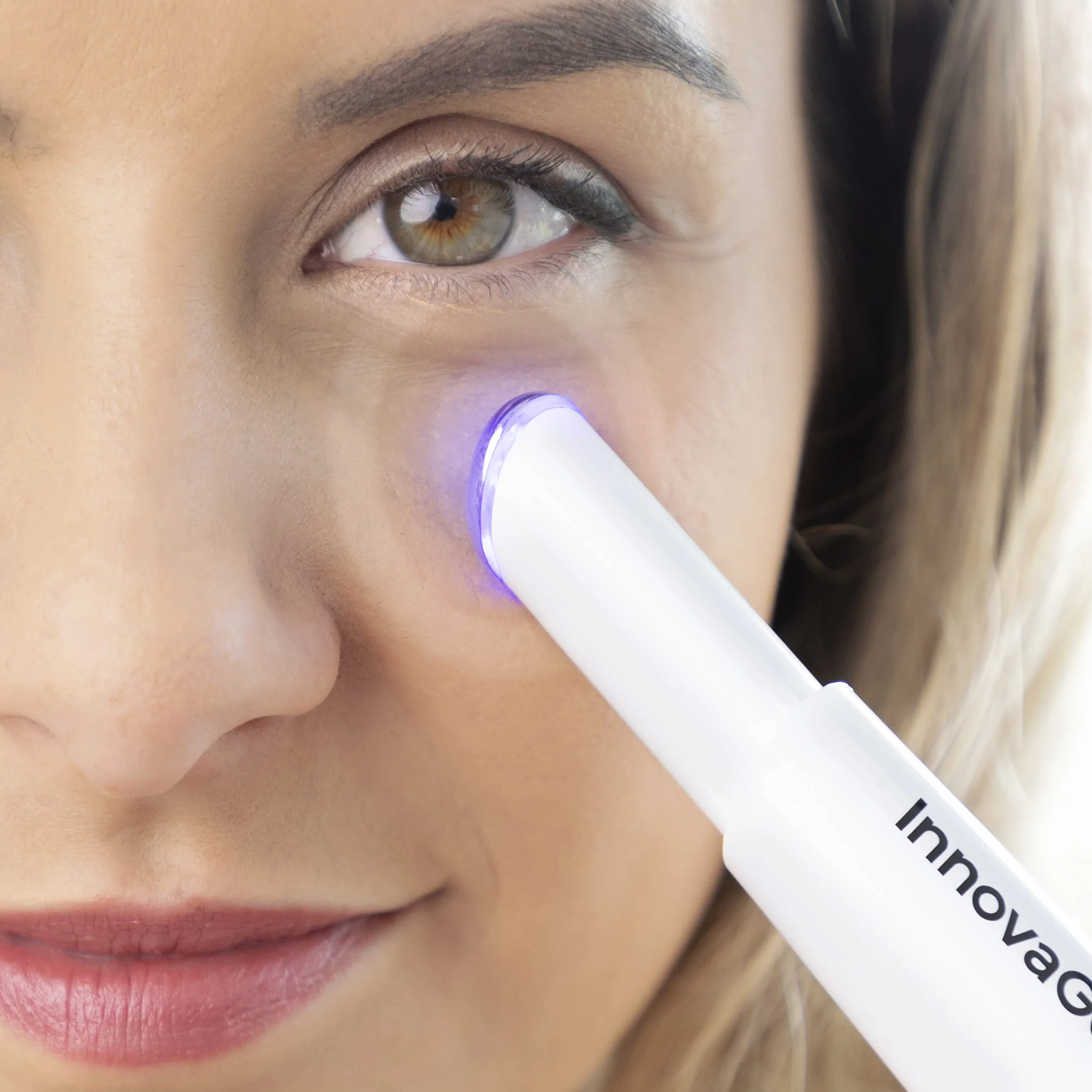 InnovaGoods® massaggiatore elettrico per oculare anti-rughe e anti-età, fototerapia per oculare