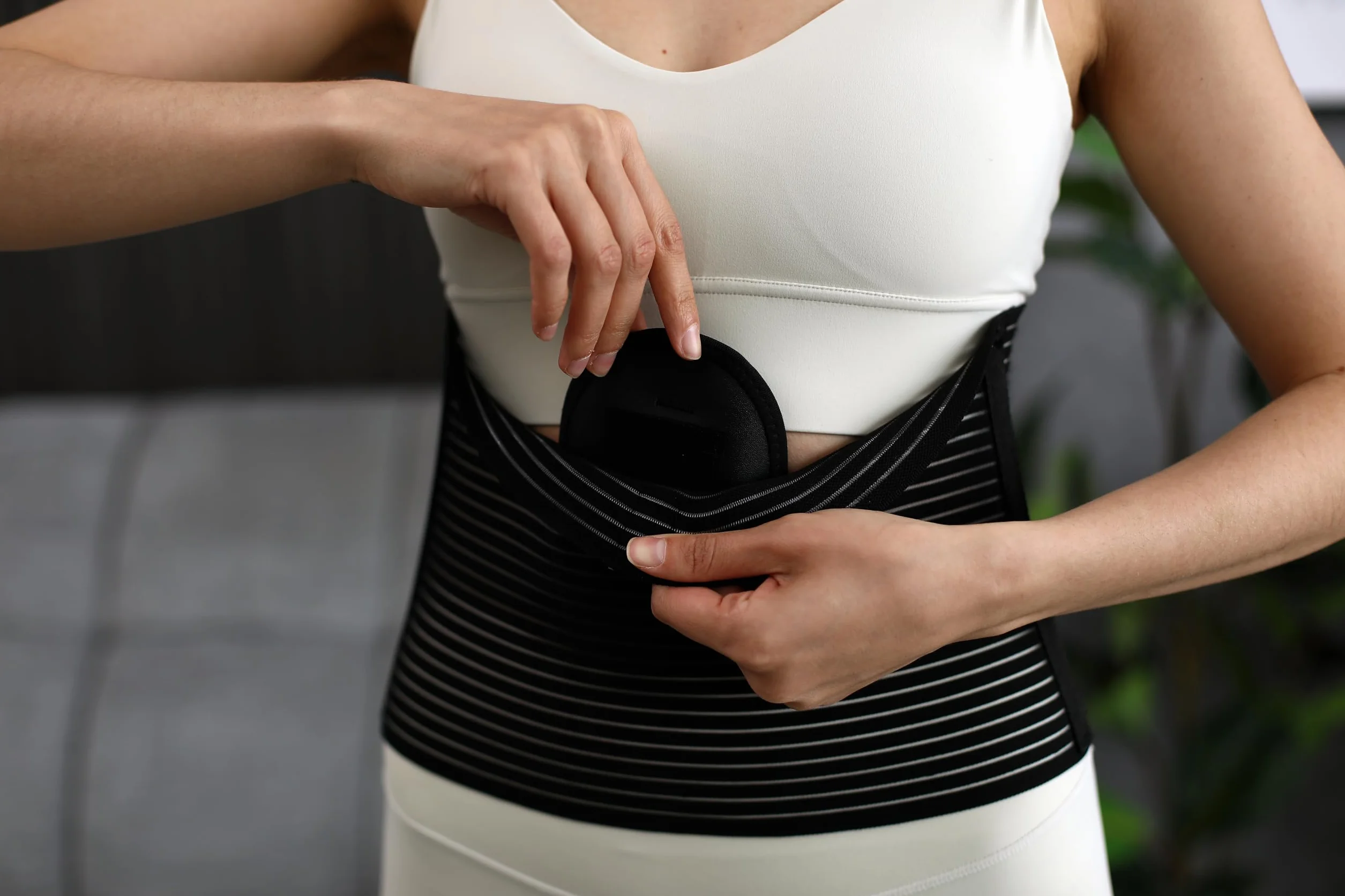 Fascia ernia ombelicale. Cinto per ernia ombelicale - Sostegno per ernia addominale. Fascia per ernia ombelicale uomo e donna. Cintura ernia ombelicale terapeutica: 2 cuscinetti di compressione (L/XL)