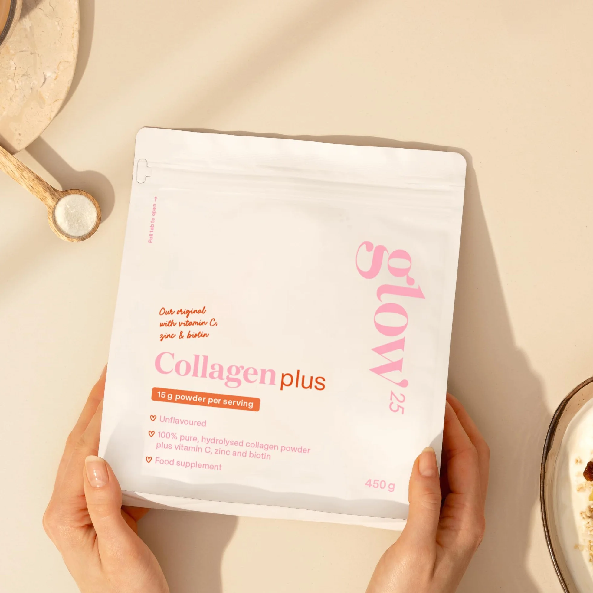 Glow25® Collagen Plus 450 g – Peptidi di collagene di tipo I e III con vitamina C, zinco e biotina – Formula idrolizzata ad alta biodisponibilità – Collagene in polvere