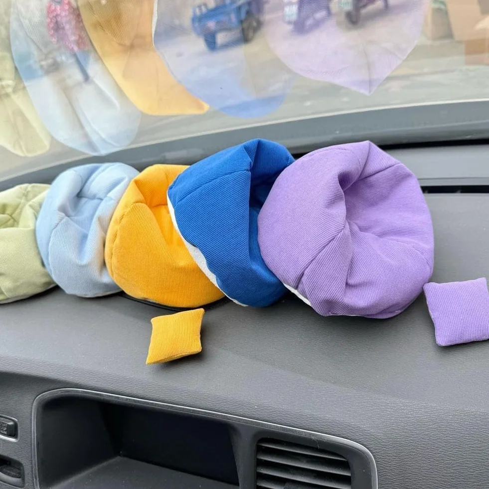 Mini piccolo divano letto per Labubu Sit e Party Series accessori decorazione B2y5 montato su veicolo