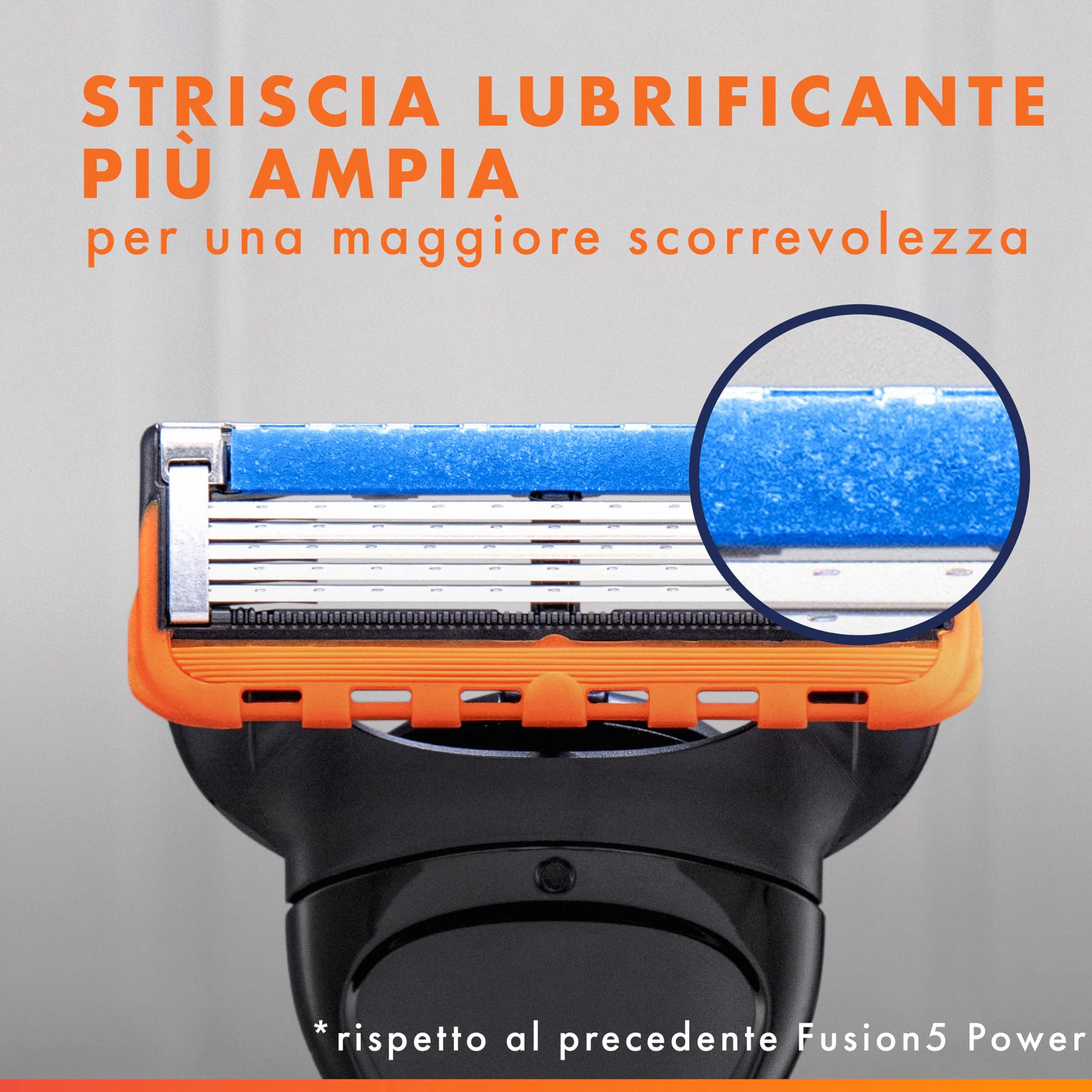 Gillette Fusion 5, 1 Rasoio Barba Manuale e 12 Lamette da Barba di Ricambio per Rasoio Manuale Fusion5, da 5 Lame, Rasatura Scorrevole con Striscia Lubrificante, Fino a 1 Mese di Rasatura per Lametta