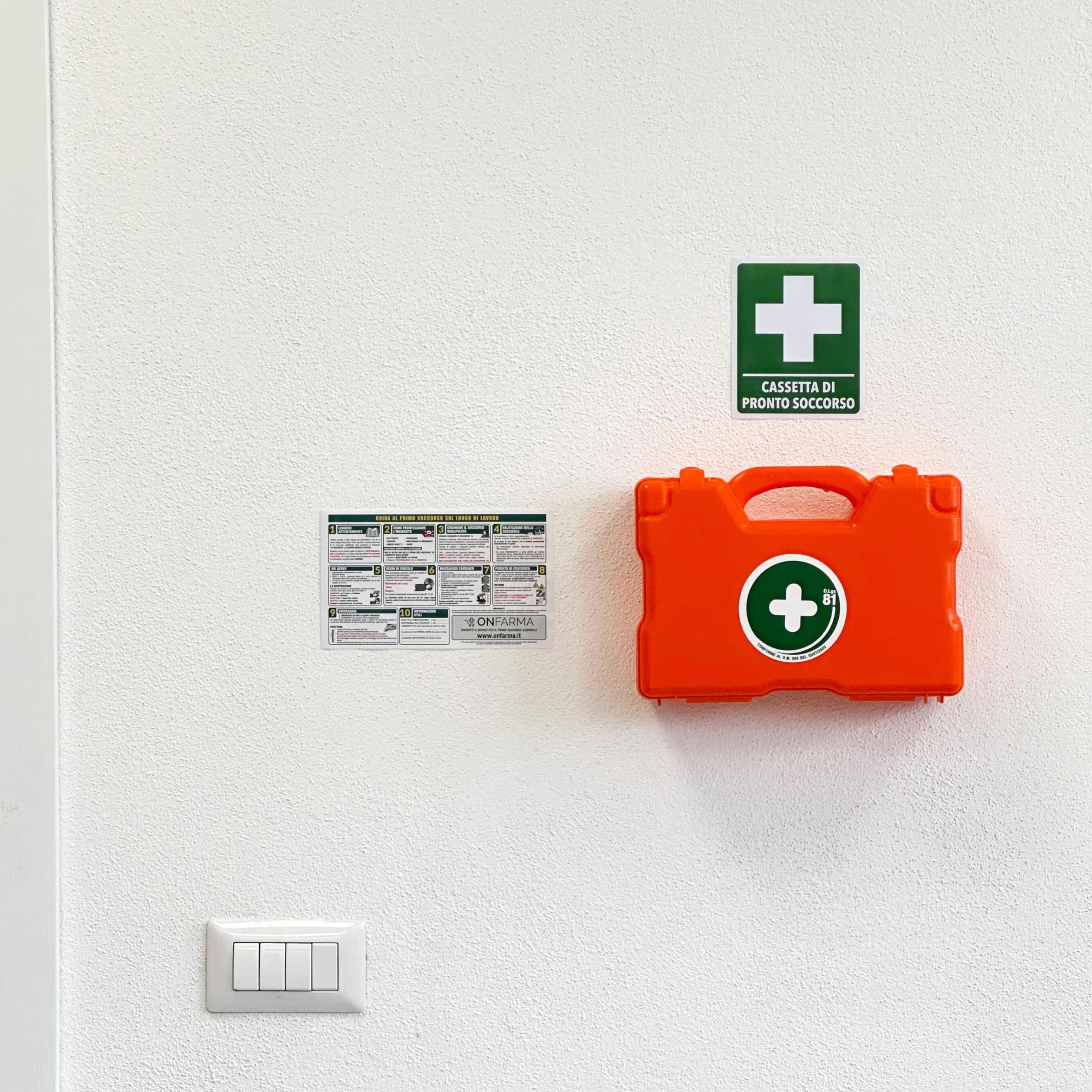 ONFARMA FARMA3 Cassetta pronto soccorso completa DM 388 allegato 2 per aziende fino a 2 lavoratori