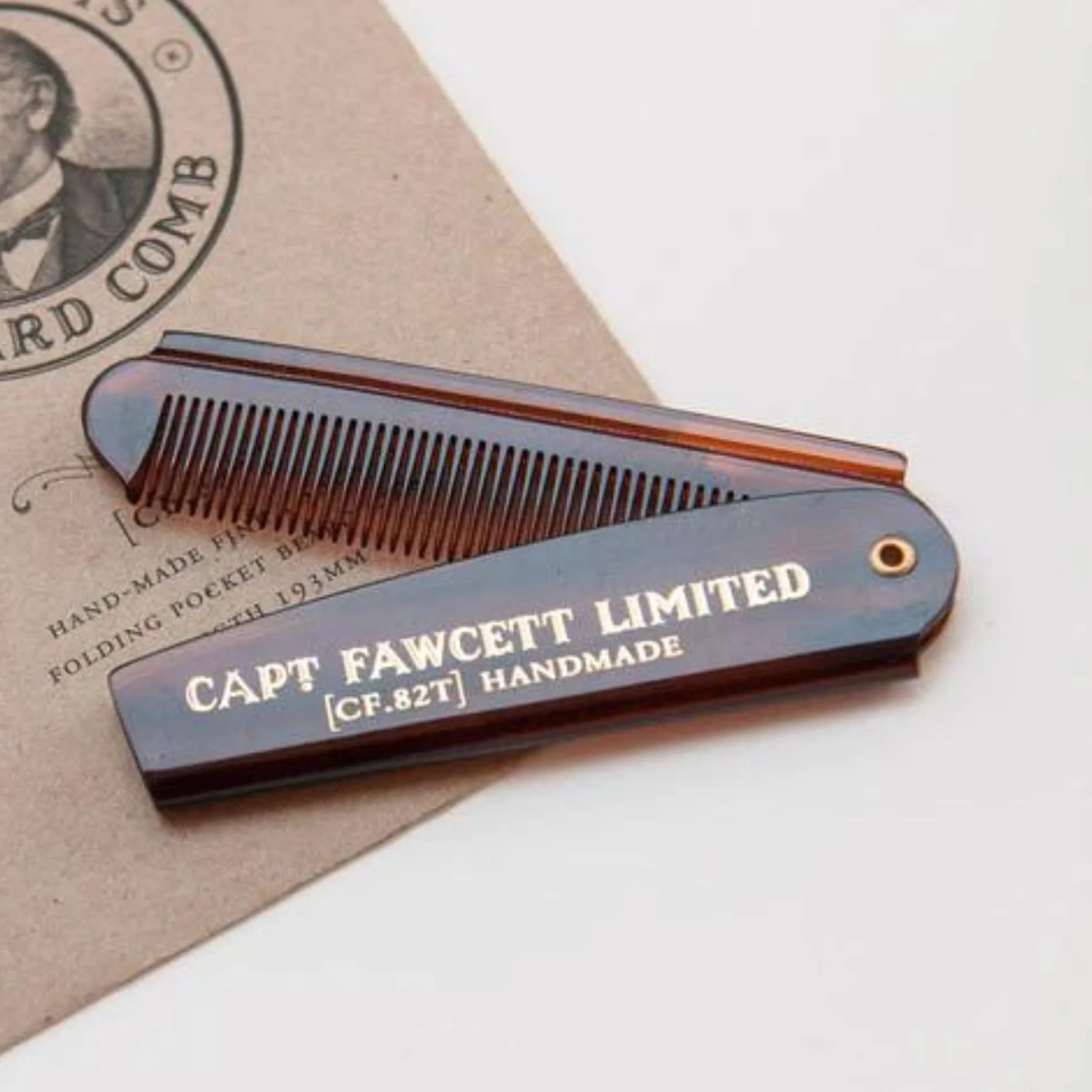 Captain Fawcett Pettine Barba Captain Fawcett (82T) 300 g