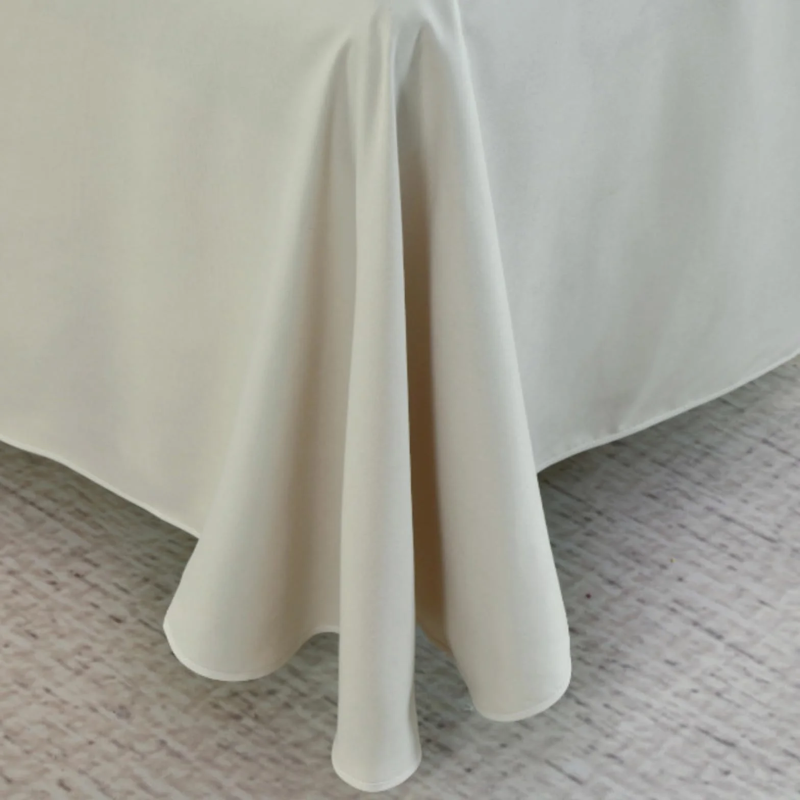 Surwin Lenzuola per Lettino Massaggio con Foro Morbido in Microfibra Lavabile per Professionale (M23 Cachi, 120x230cm)