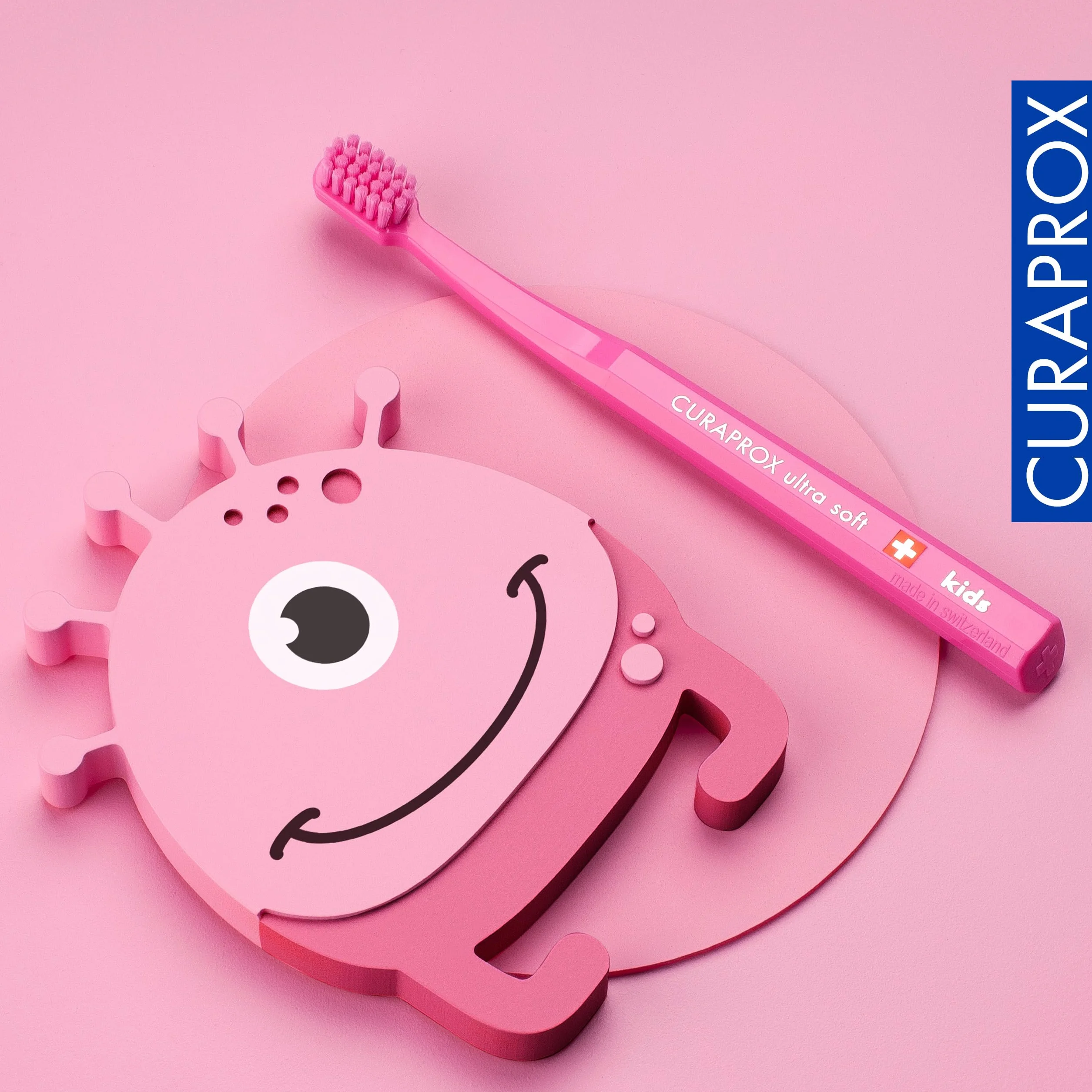 Curaprox Spazzolino CS Kids-Per bambini dai 4 ai 12 anni/Pulizia delicata ultra-morbida | 5.500 filamenti Curen® / Rosa/Confezione singola/Made in Switzerland