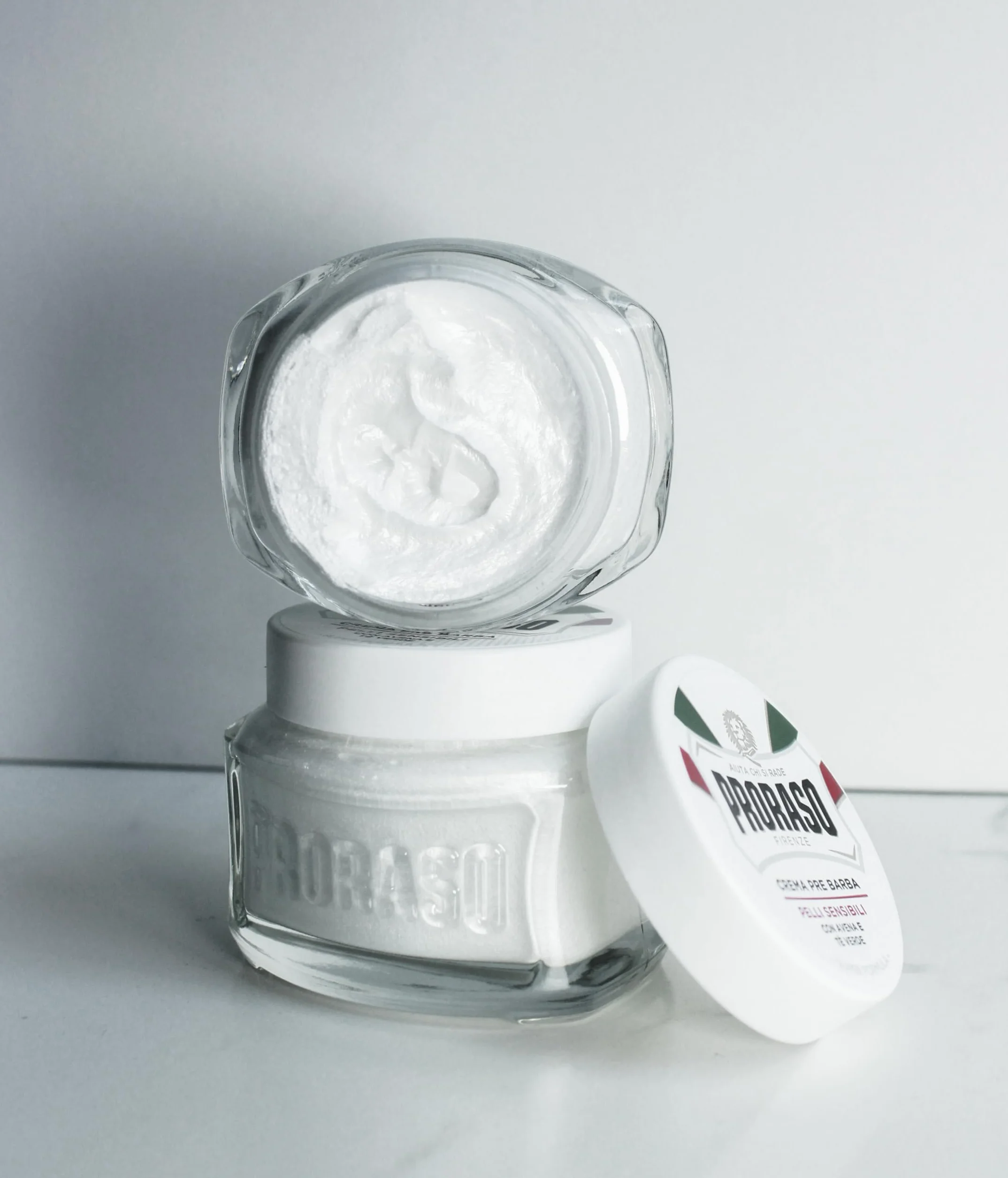 White Crema Pre Afeitado 100 Ml
