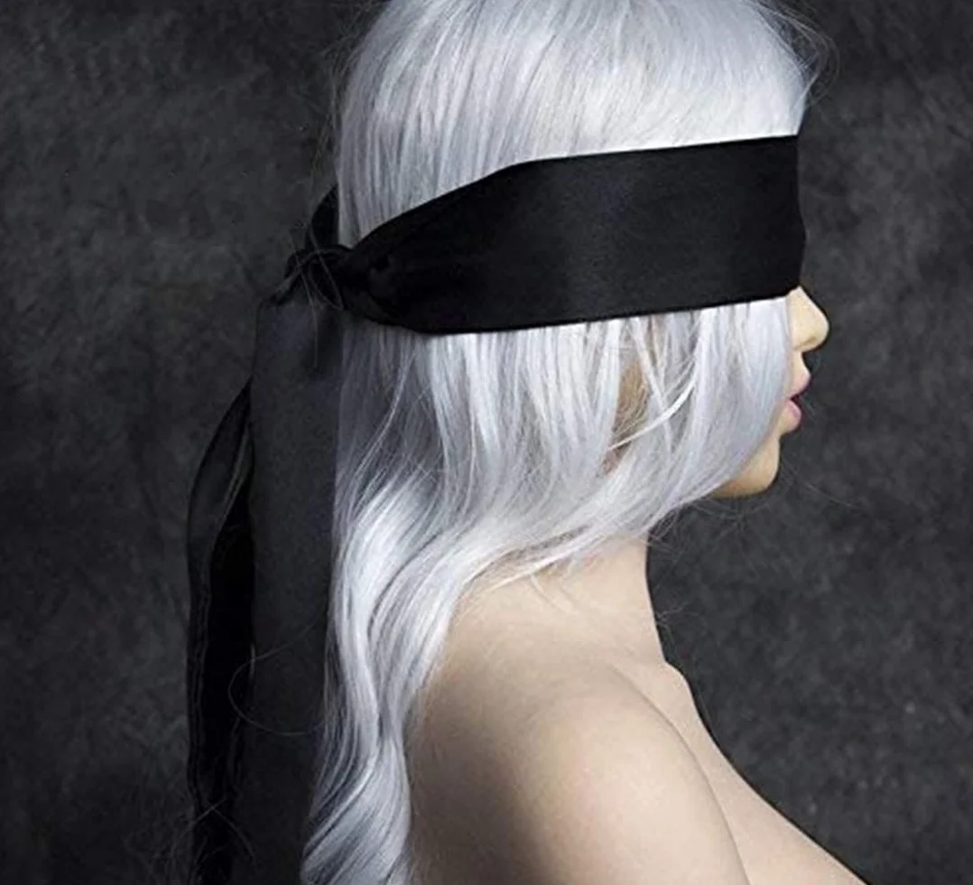 LATRAT 2 Pezzi Raso Benda per Occhi, Maschera Sonno Morbido Elegante Nero