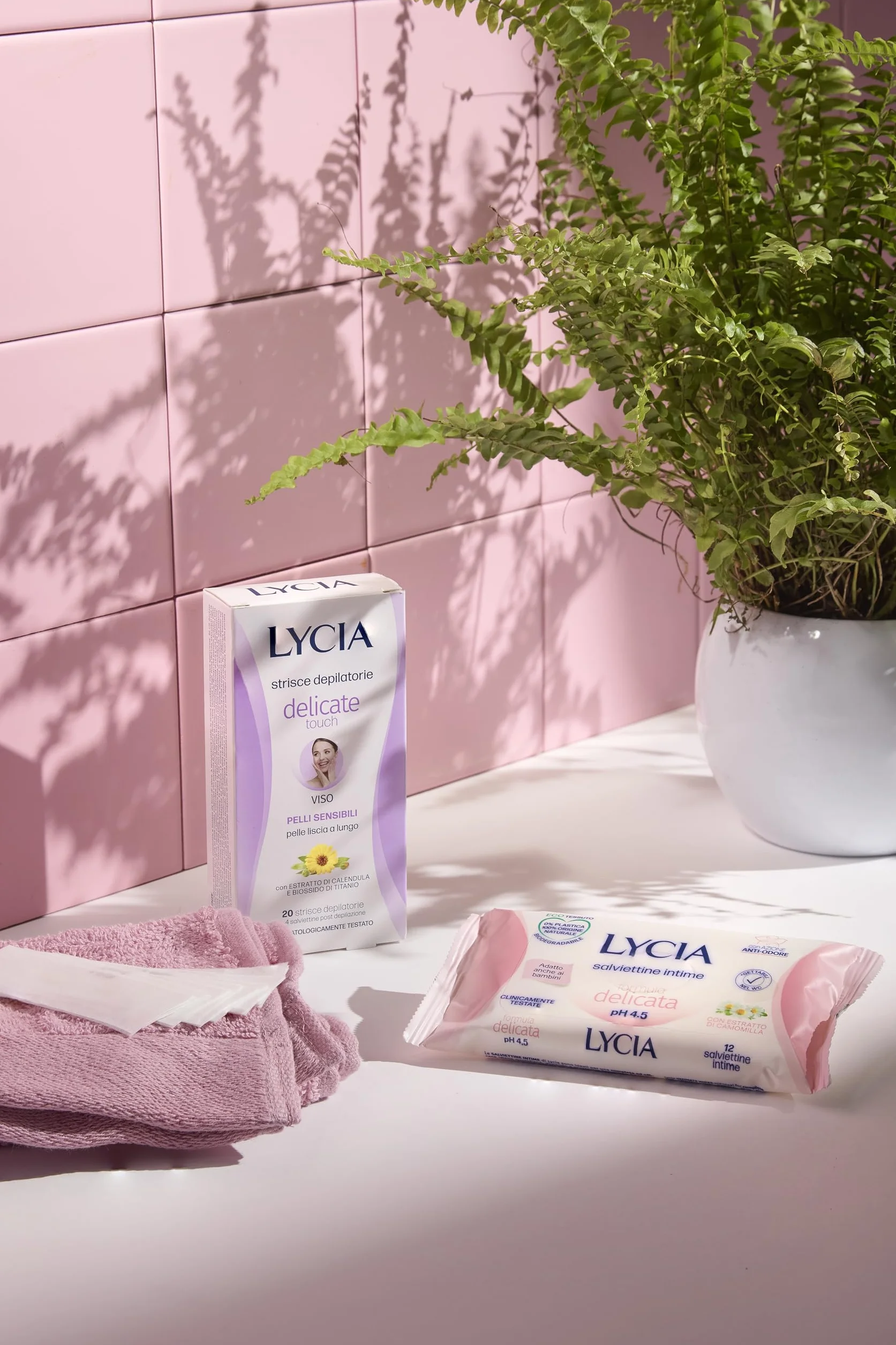Lycia Salviettine Intime Delicate Anti-Odore Eco Tessuto Gettabile WC pH 4.5 12 pezzi