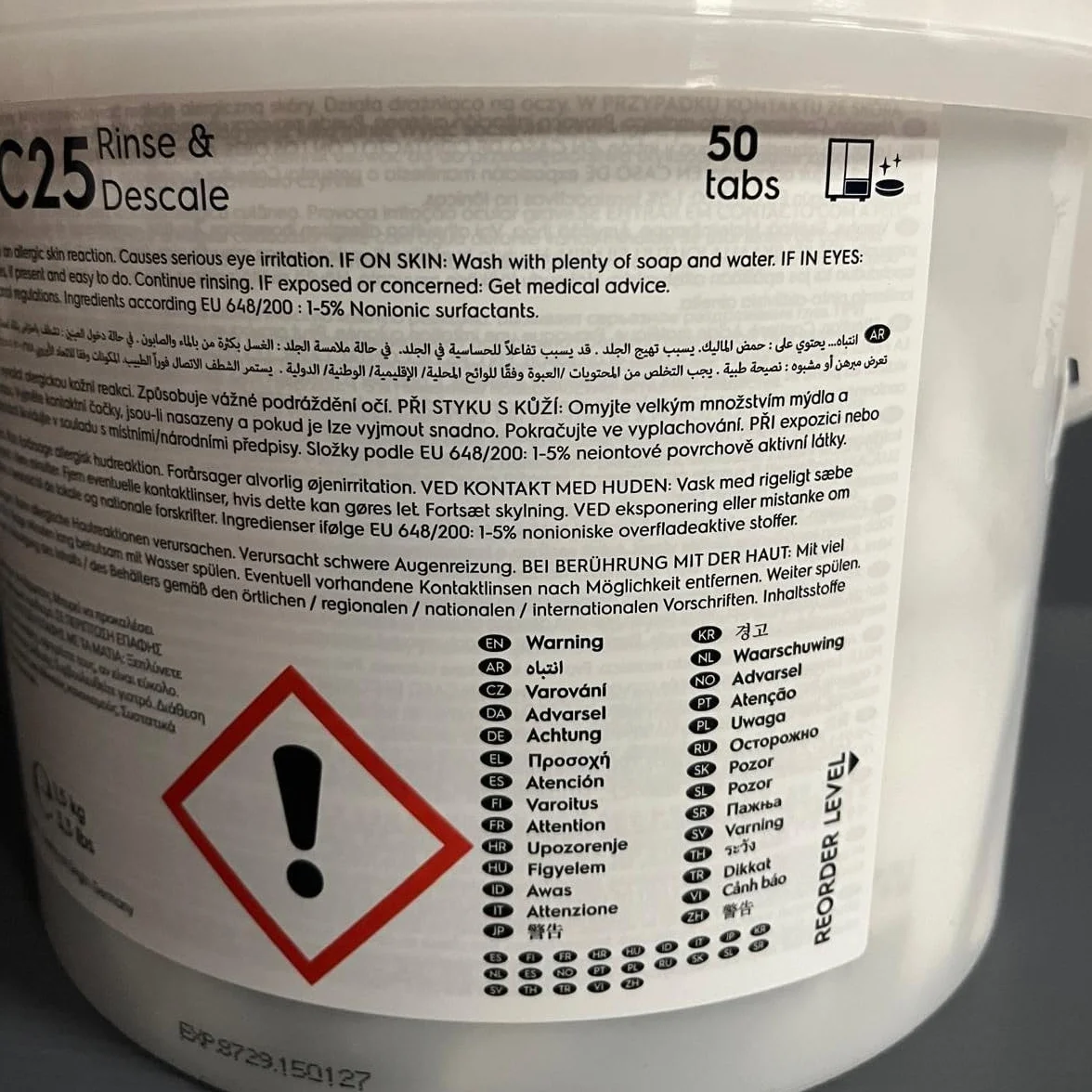 Electrolux C25 Rinse & Descale - Confezione da 50 Pastiglie Brillantante e Disincrostante in Bustine Monouso