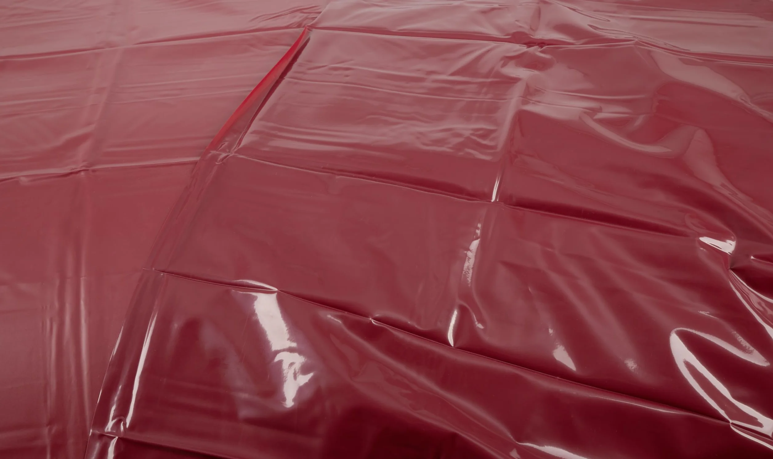 PVC Flat Bedsheet Doble Rojo
