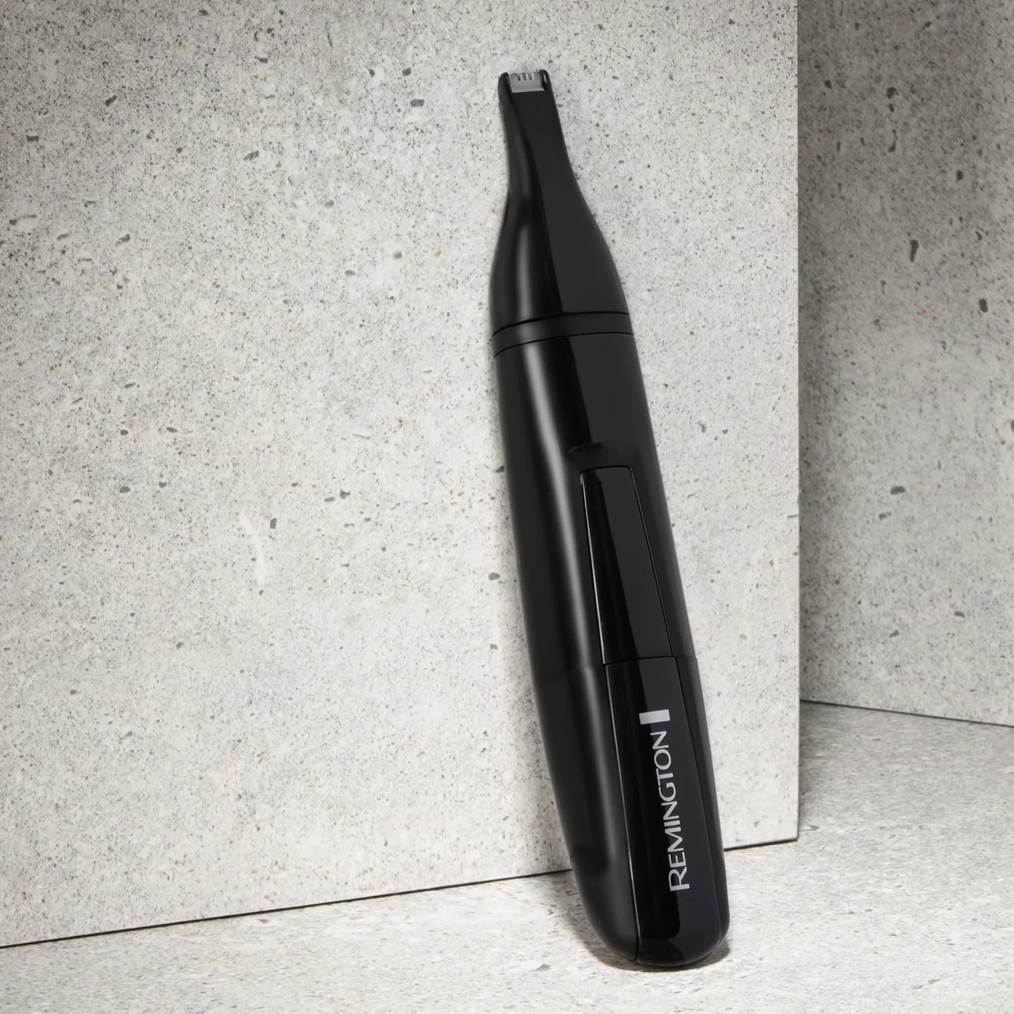 Remington NE3150 Trymer do nosa, uszu i brwi, bateria, ostrza ze stali