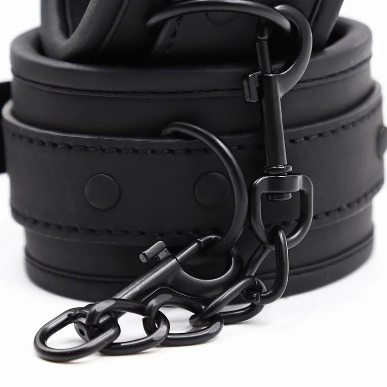 BONDAGERIE® Manette All Black Morbide, con catenina, colore Nero
