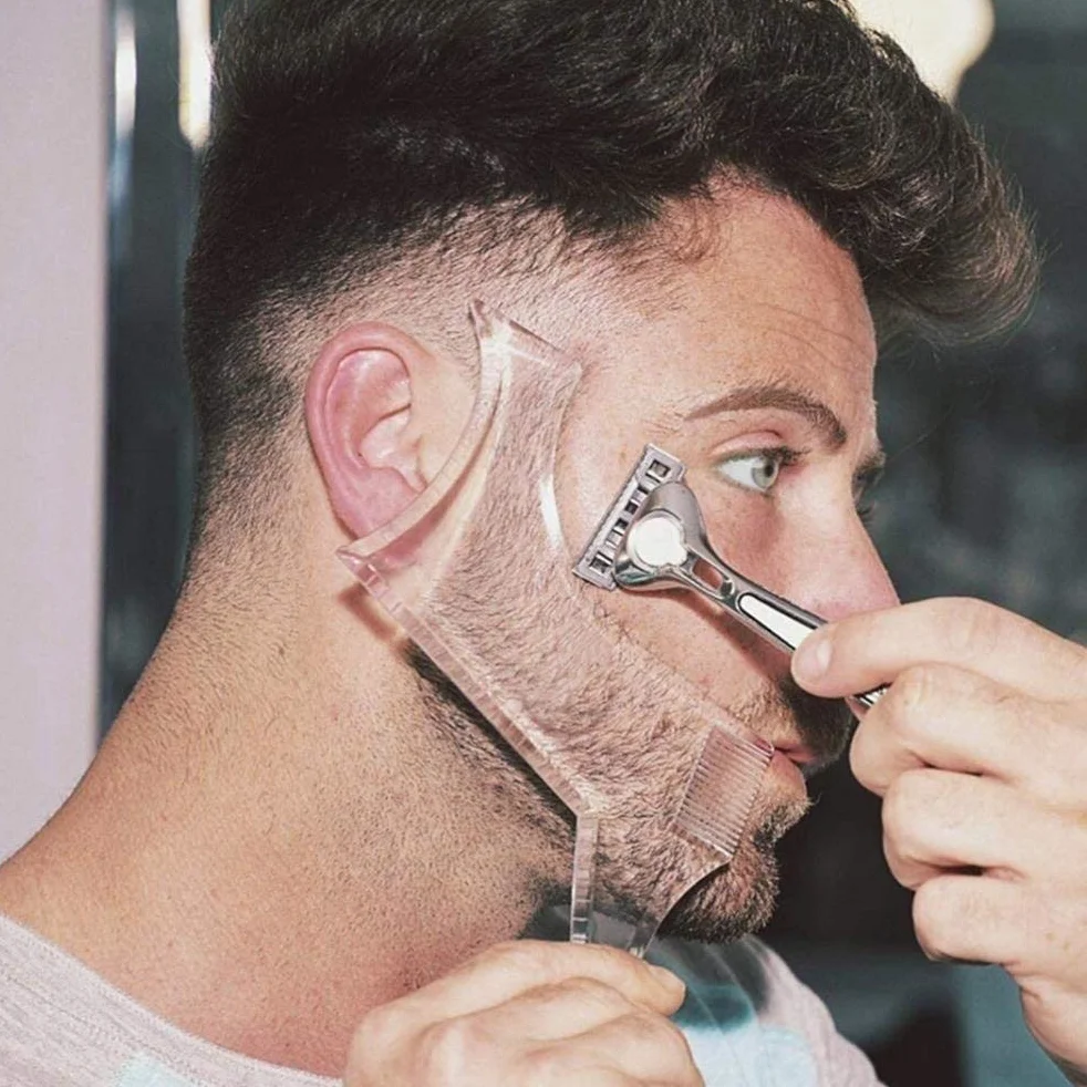 Strumento per modellare la barba da uomo con pettine integrato trasparente