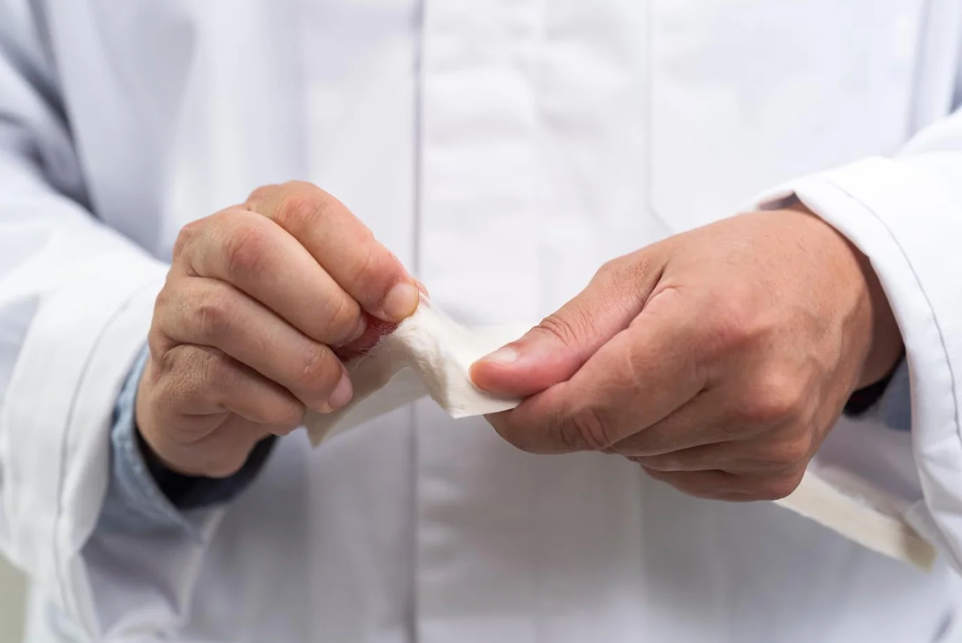 Feltro adesivo podologico per alleviare pressione ferite cicatrici