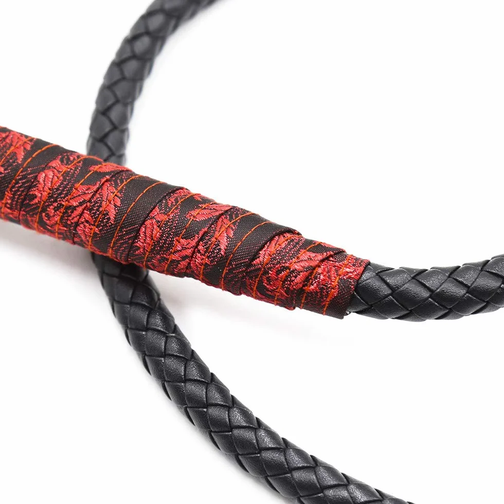 Frusta di gioco rossa per cosplay regina, antica gland
