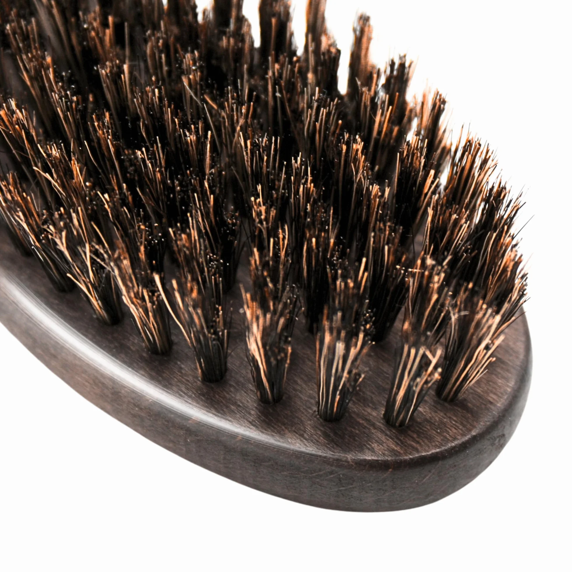DOJA Barcelona Spazzola per barba da uomo, setole di cinghiale, legno di faggio, materiale durevole, uso versatile, facile da pulire e baffi curati, design pulito per finitura impercabile