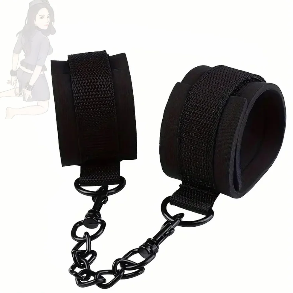1 set di manette nere in nylon con catena metallica per giochi di ruolo