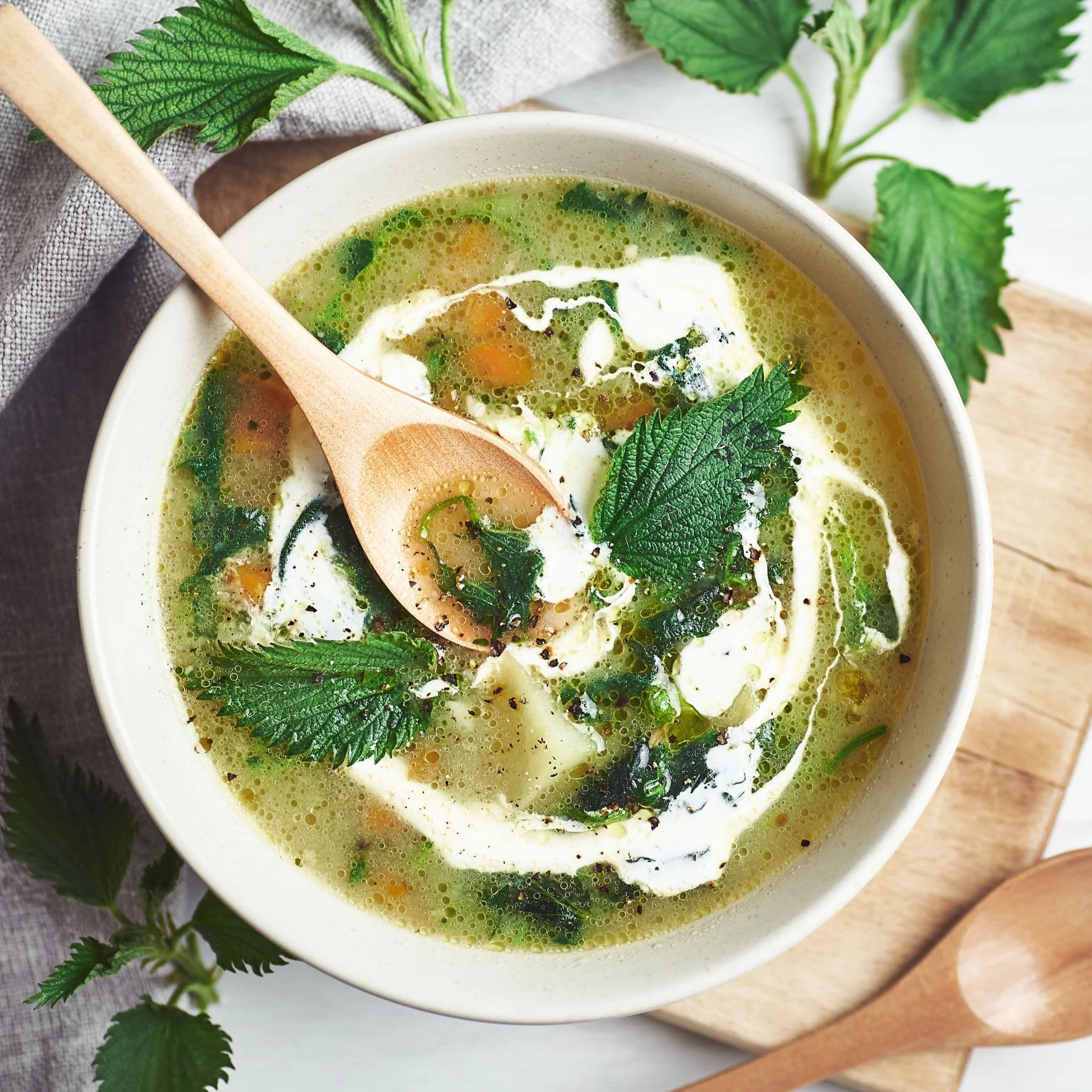 Alpi Nature Ortica Foglie in Polvere 250g, Foglie di Ortica Essiccate e Macinate, Urtica dioica