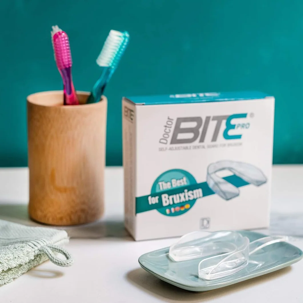 Doctor Bite Pro Bite Dentale Automodellante per Bruxismo, Dispositivo Medico CE, Protezione Denti Notte, Made in Italy