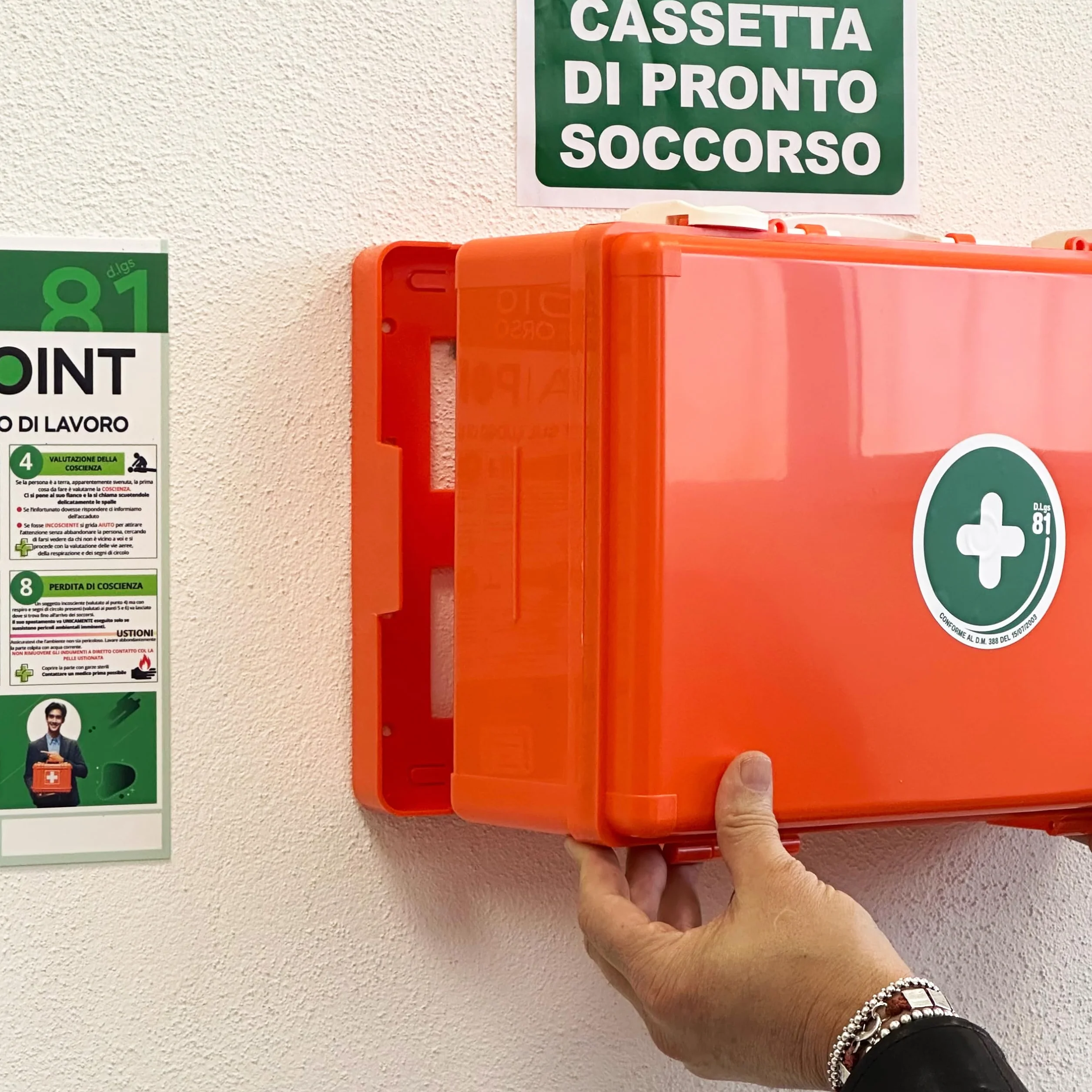 CASSETTA PRONTO SOCCORSO KIT MEDICAZIONE DM 388 AB per aziende