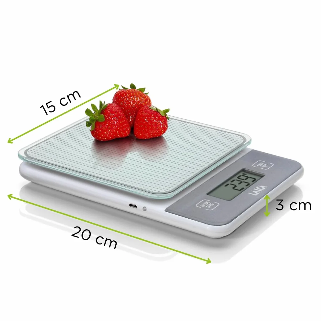 Bilancia elettronica da cucina LAICA, bilancina digitale, per cucinare, in grammi o once, display LCD ad alta precisione in vetro temprato, funzione Tara, ricaricabile - Portata di 5 kg